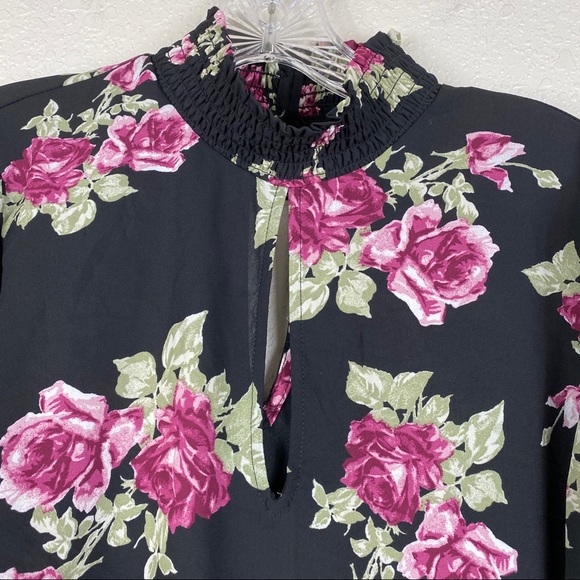 NWOT Socialite High Neck Floral Long Sleeve Top - Picture 3 of 8